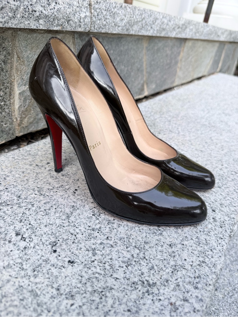 Christian Louboutin Dark Espresso Patent Leather Pumps EU 39.5 | Authentic